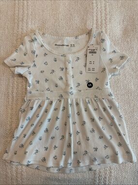 abercrombie kids light blue floral ribbed button-front dress